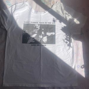 brandy melville radio silence t-shirt
